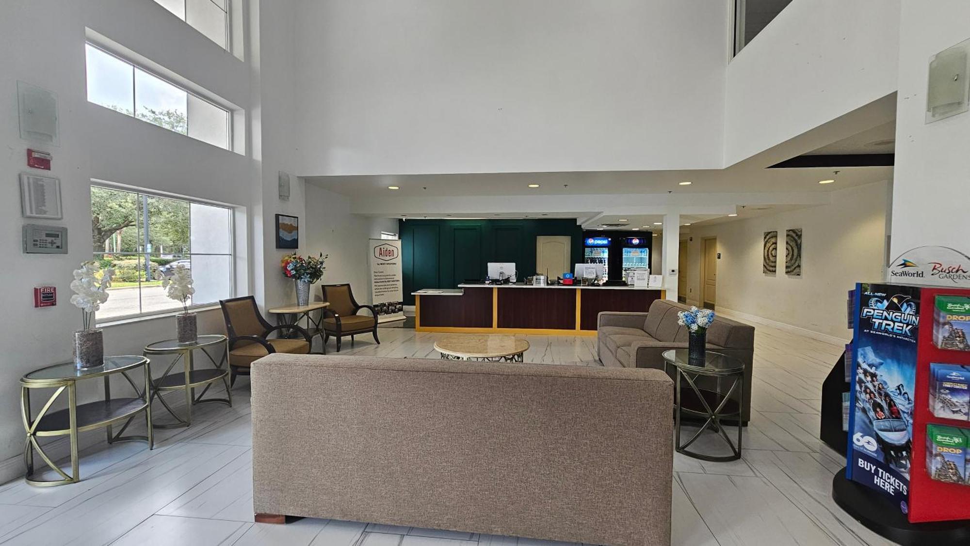 Surestay Plus By Best Western Orlando Lake Buena Vista Exterior photo