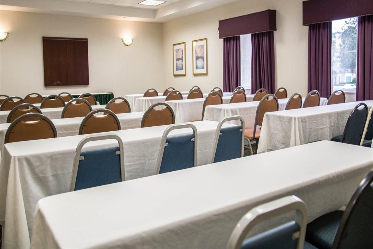 Surestay Plus By Best Western Orlando Lake Buena Vista Exterior photo